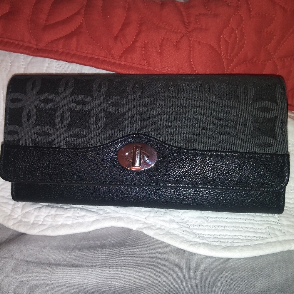 Brand New Apt.9 wallet
